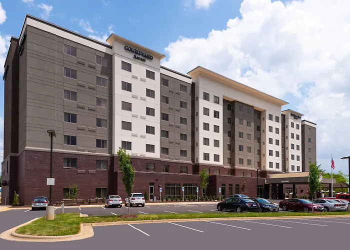 Courtyard By Marriott Charlotte Northlake